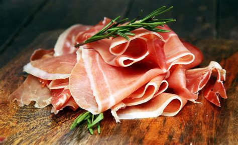 prosciutto meat